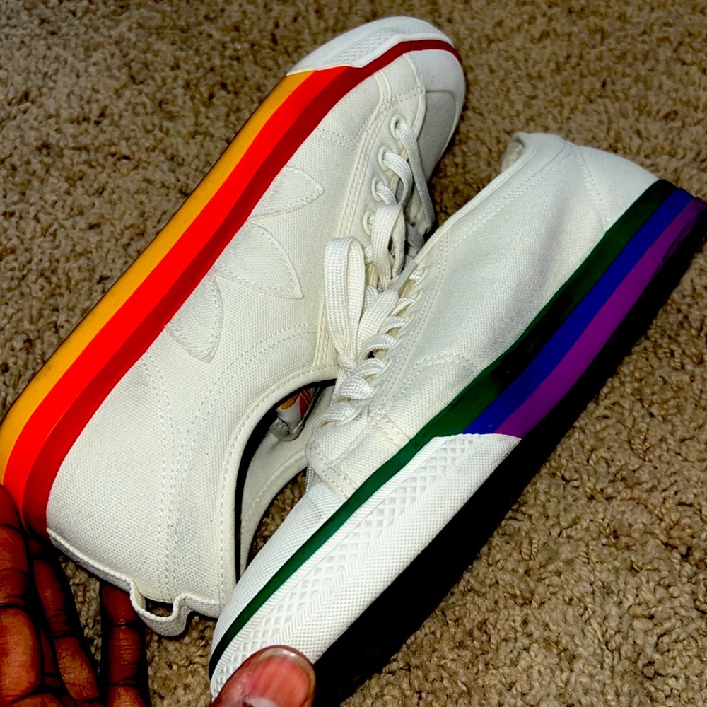Pride adidas